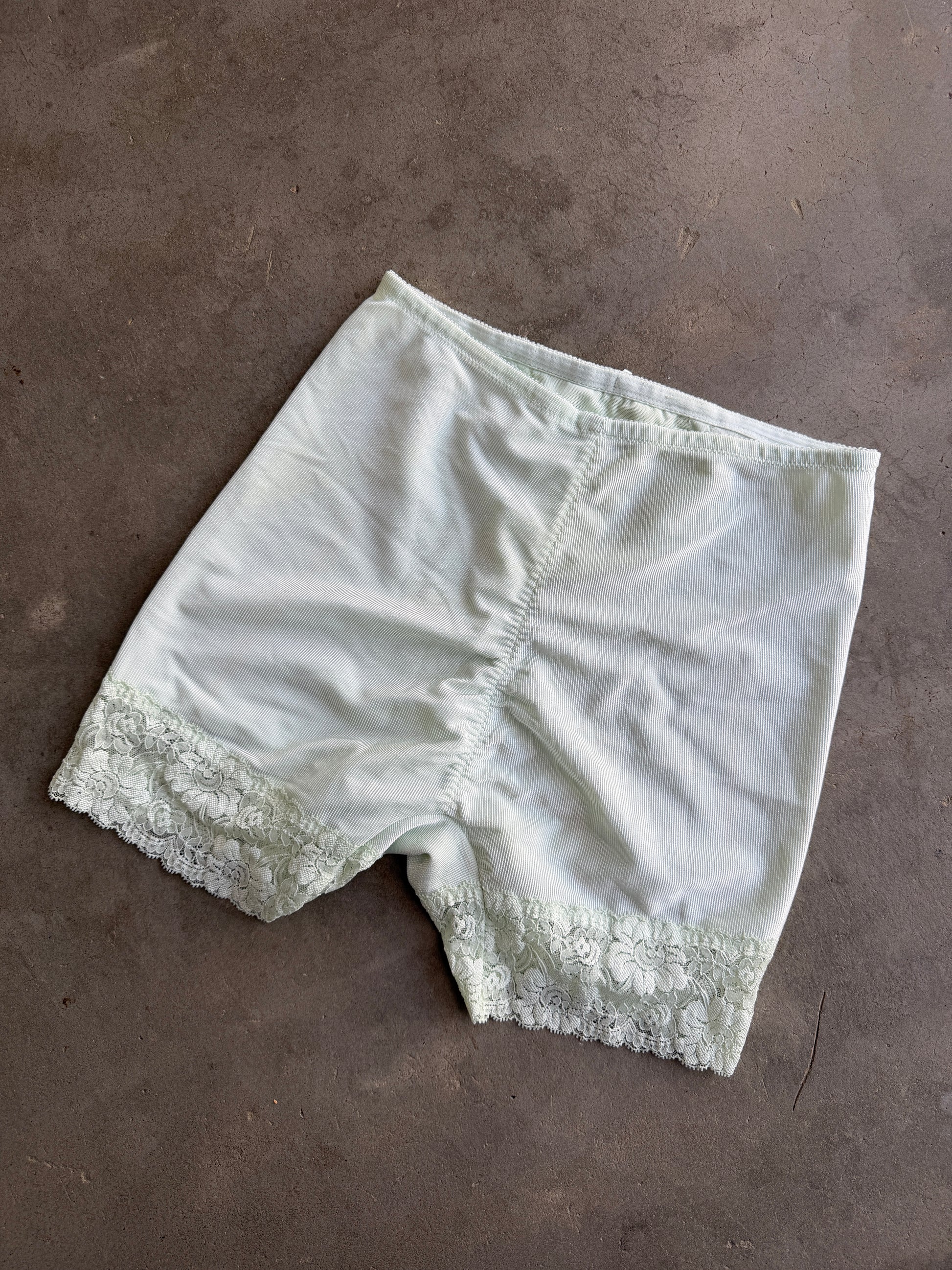 Vintage Japanese High-Waist Girdle Shorts in Pastel Green (Size XS/S)