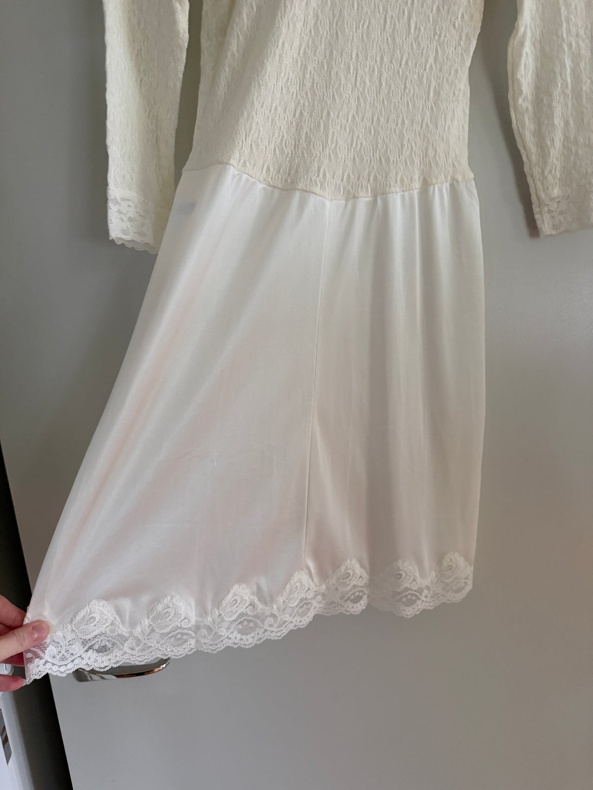 White Lace Long Sleeve Slip Dress (XS–S)