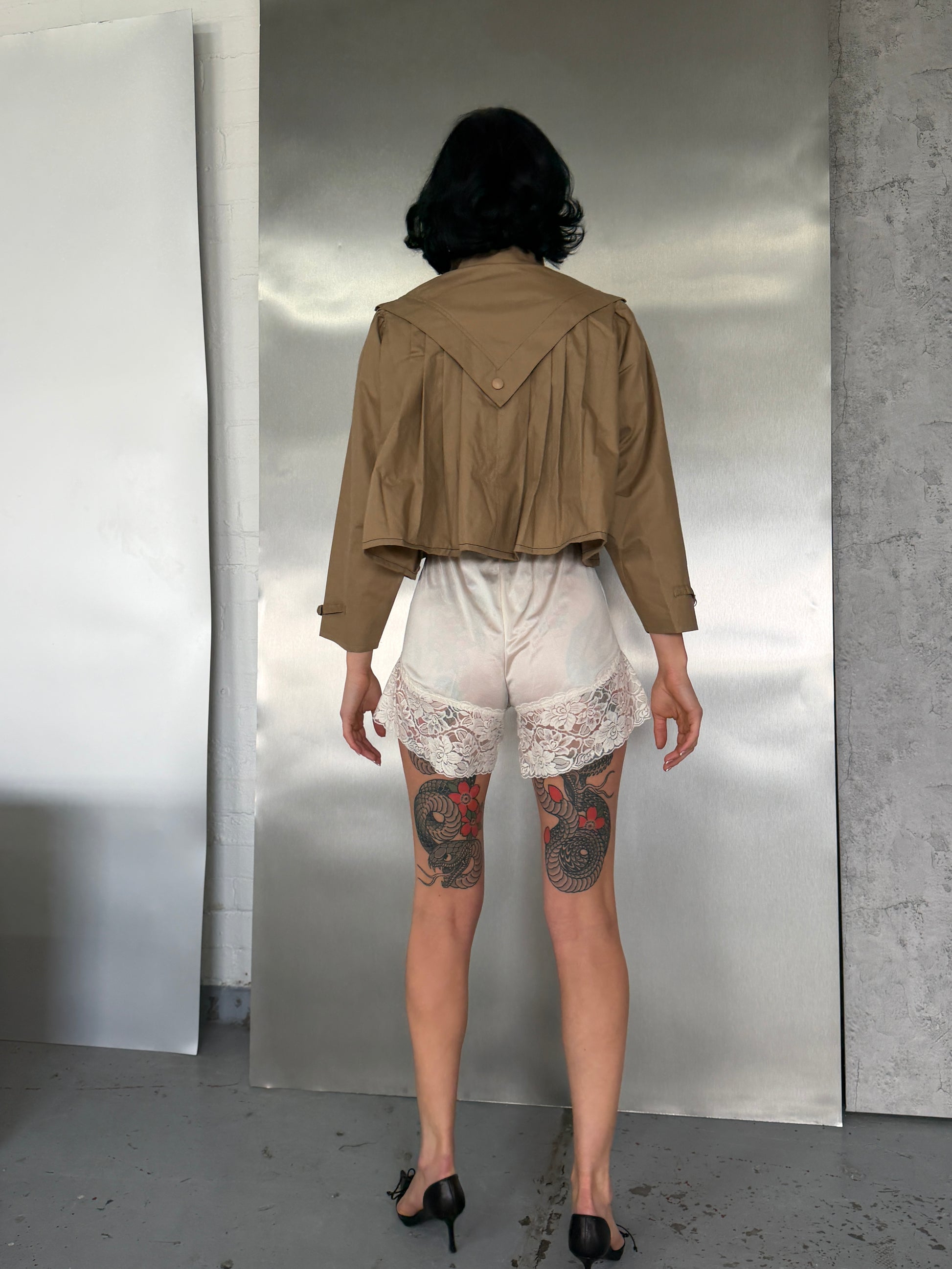 Vintage Japanese Wide Lace Flare Tap Pants in Peach (S/M)