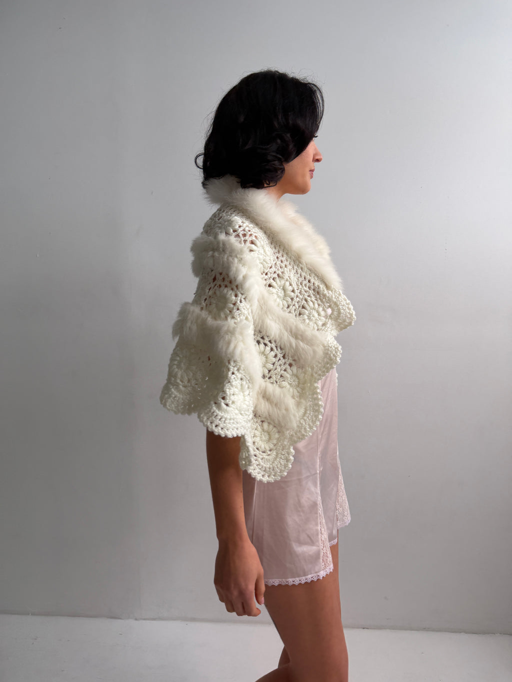 Vintage White Crochet & Faux Fur Shawl
