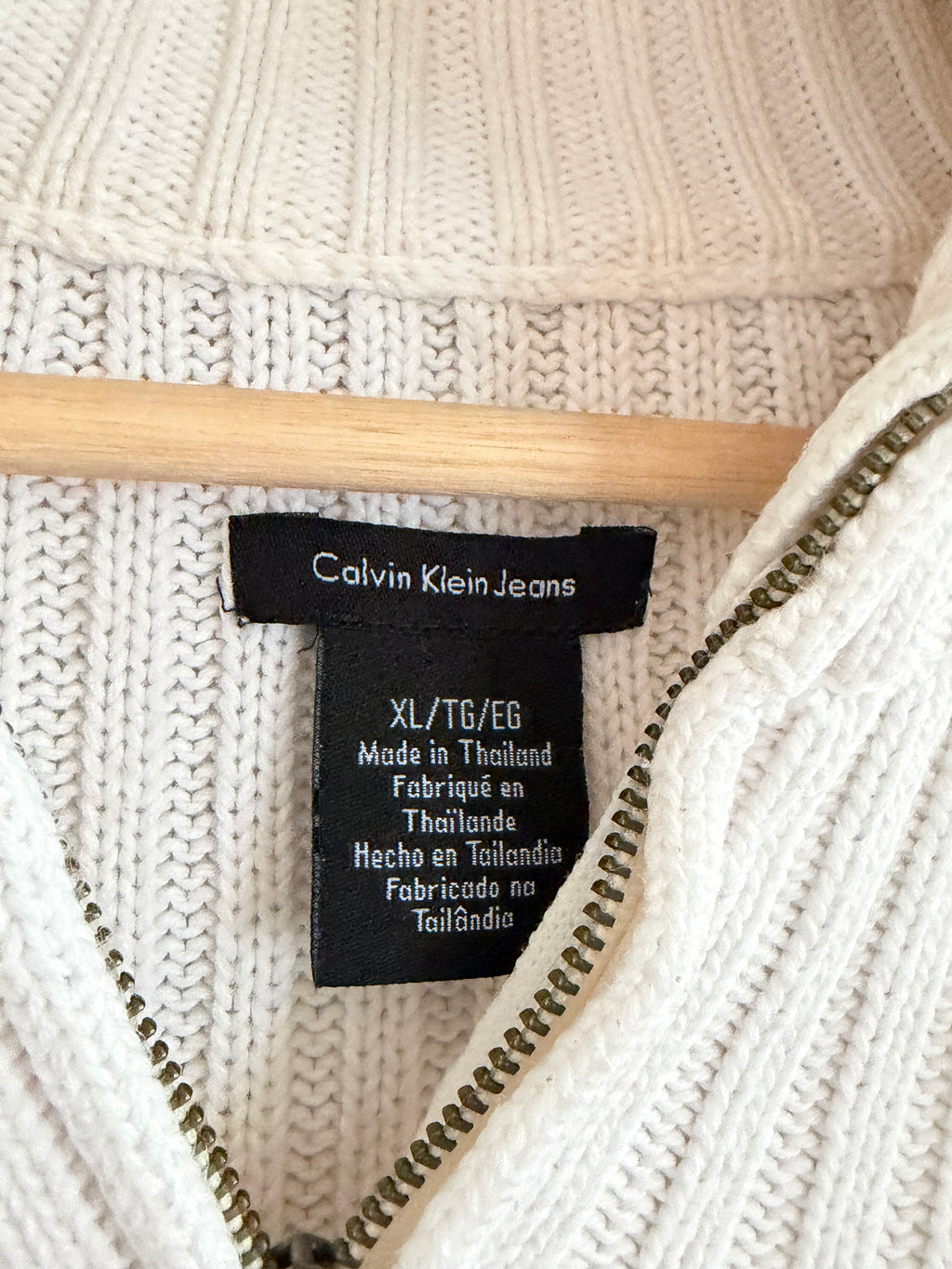 Vintage Calvin Klein White Ribbed Quarter-Zip Sweater (XL/XXL)