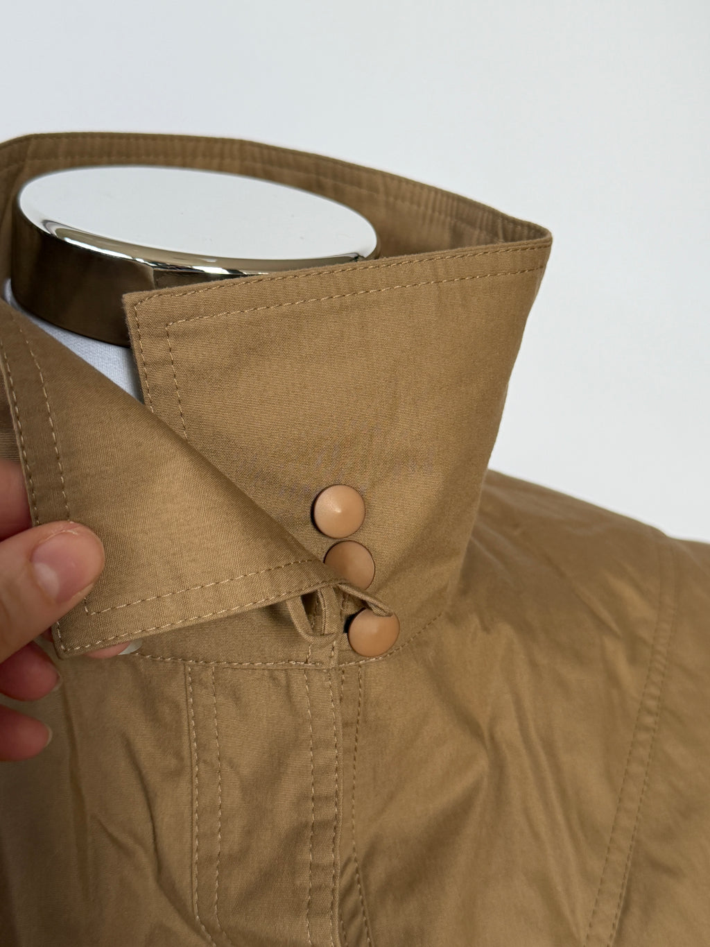 Vintage 80s/90s Khaki Structured Yoke Cropped Jacket (Fits S/M)