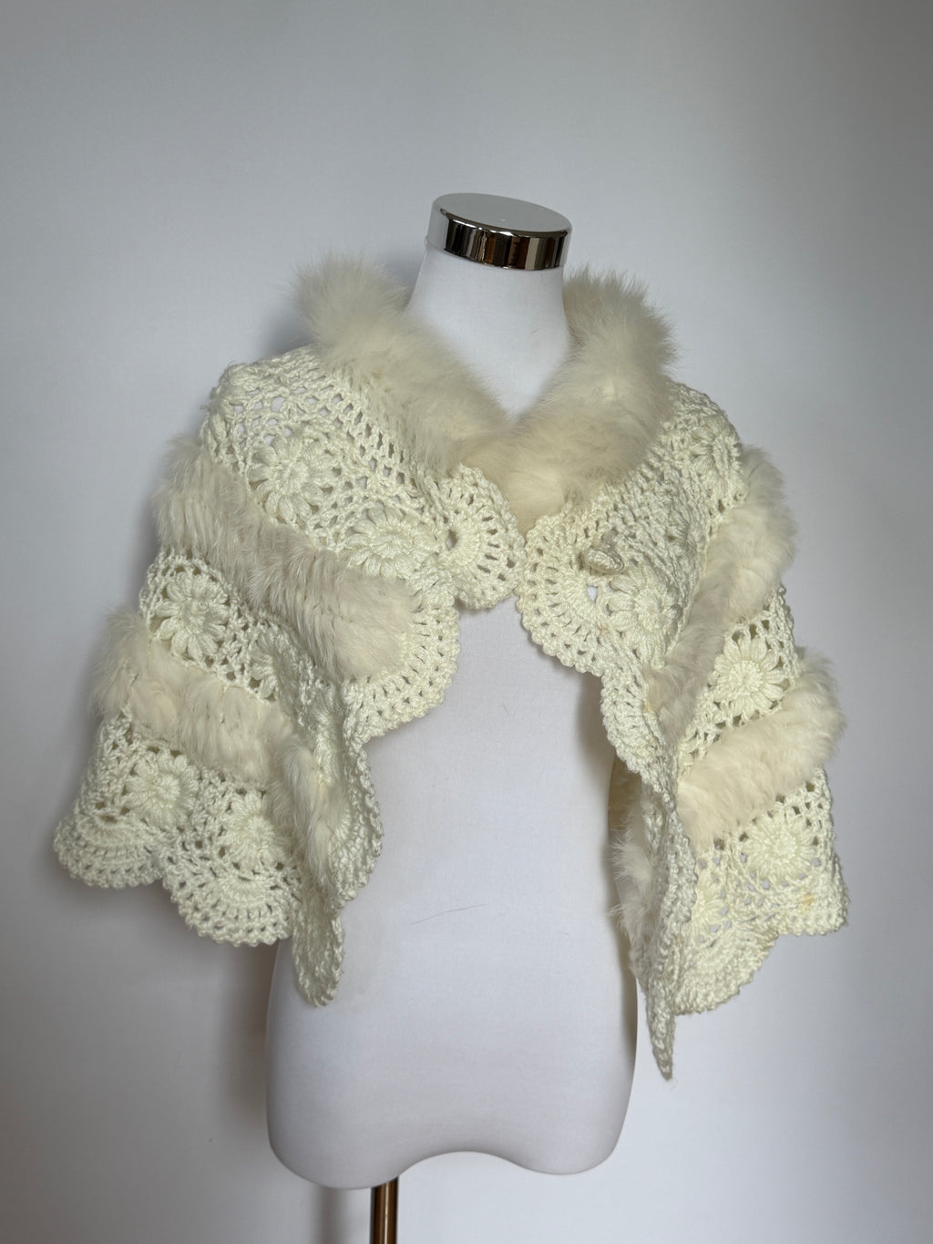 Vintage White Crochet & Faux Fur Shawl