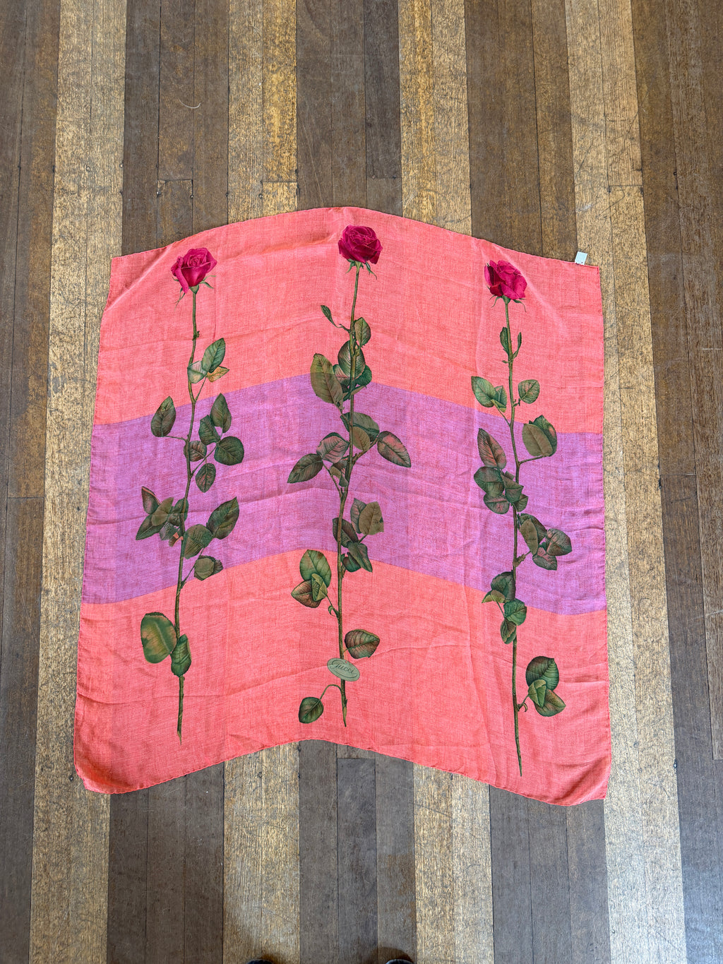 Gucci Rose Print Silk Scarf