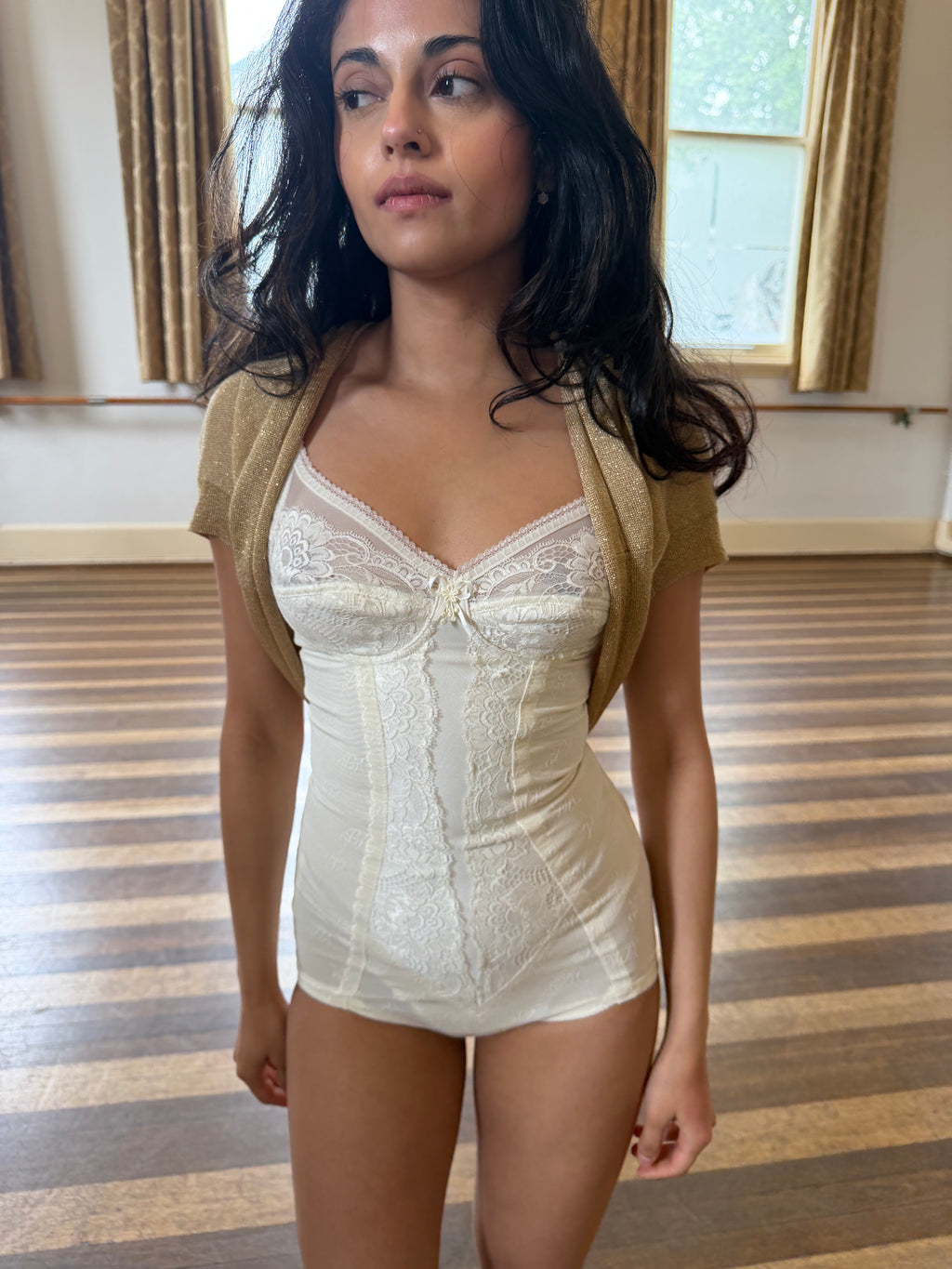 Deadstock Japanese Cream Lace Corset Bodysuit (XXS–XS)