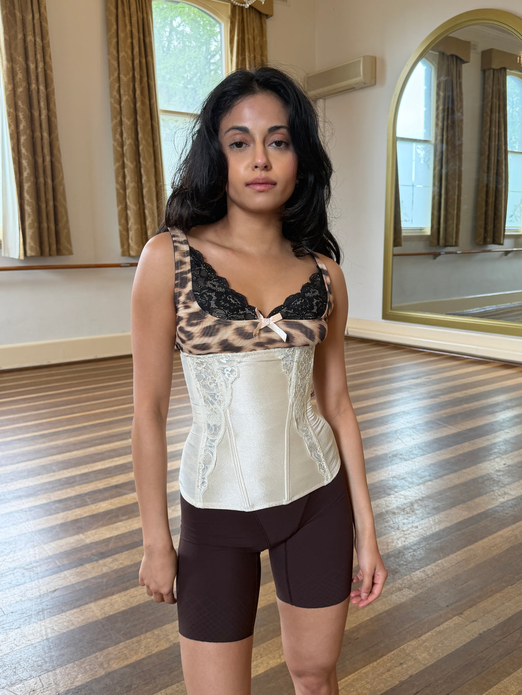 Cream Lace Panel Waist Cincher (XS–S)