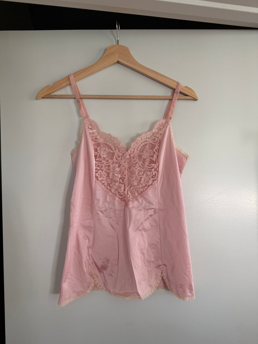 Pink Lace Sweetheart Slip Cami (S–M)