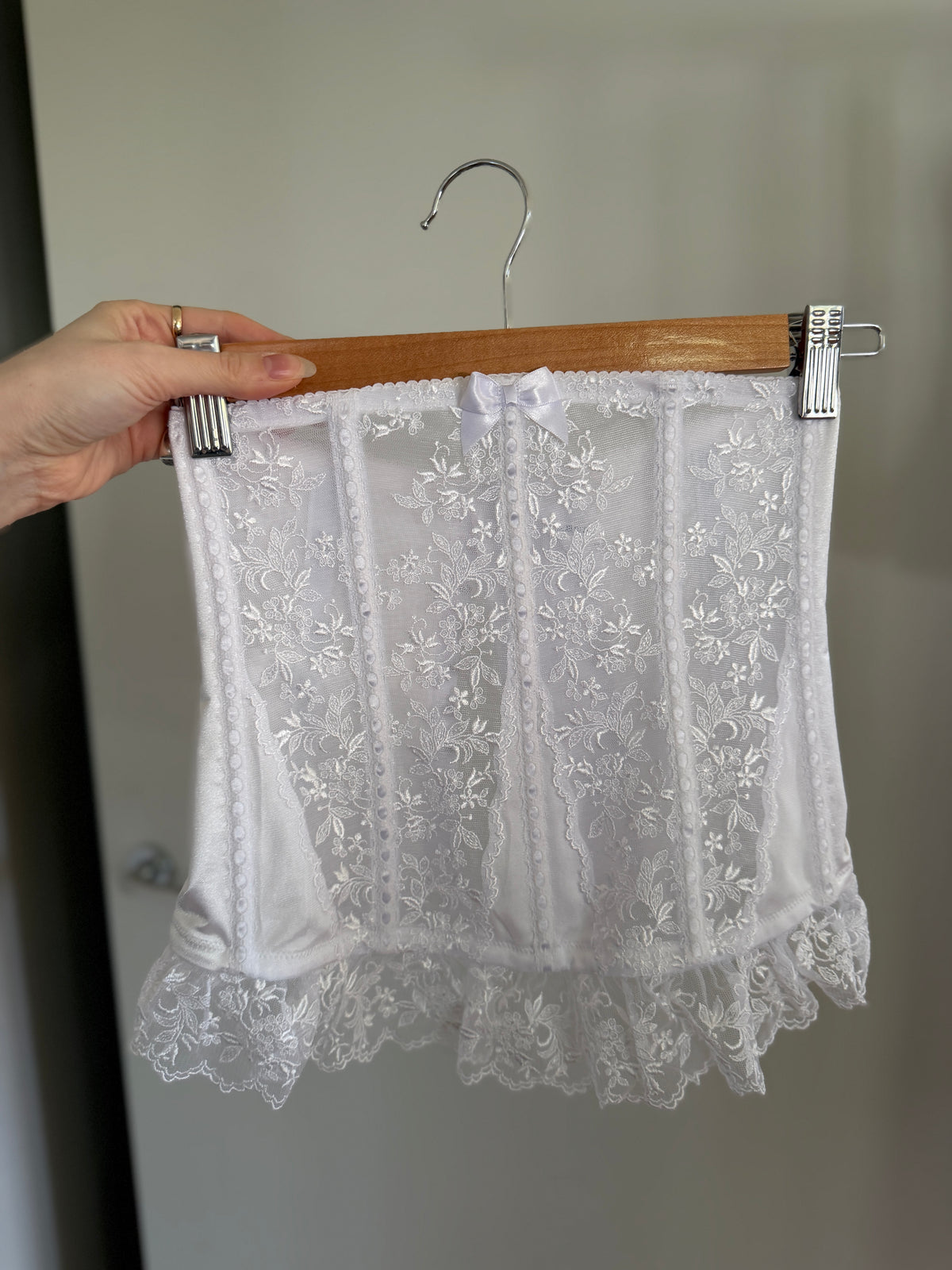 Lace Waist Cincher (XS–S)