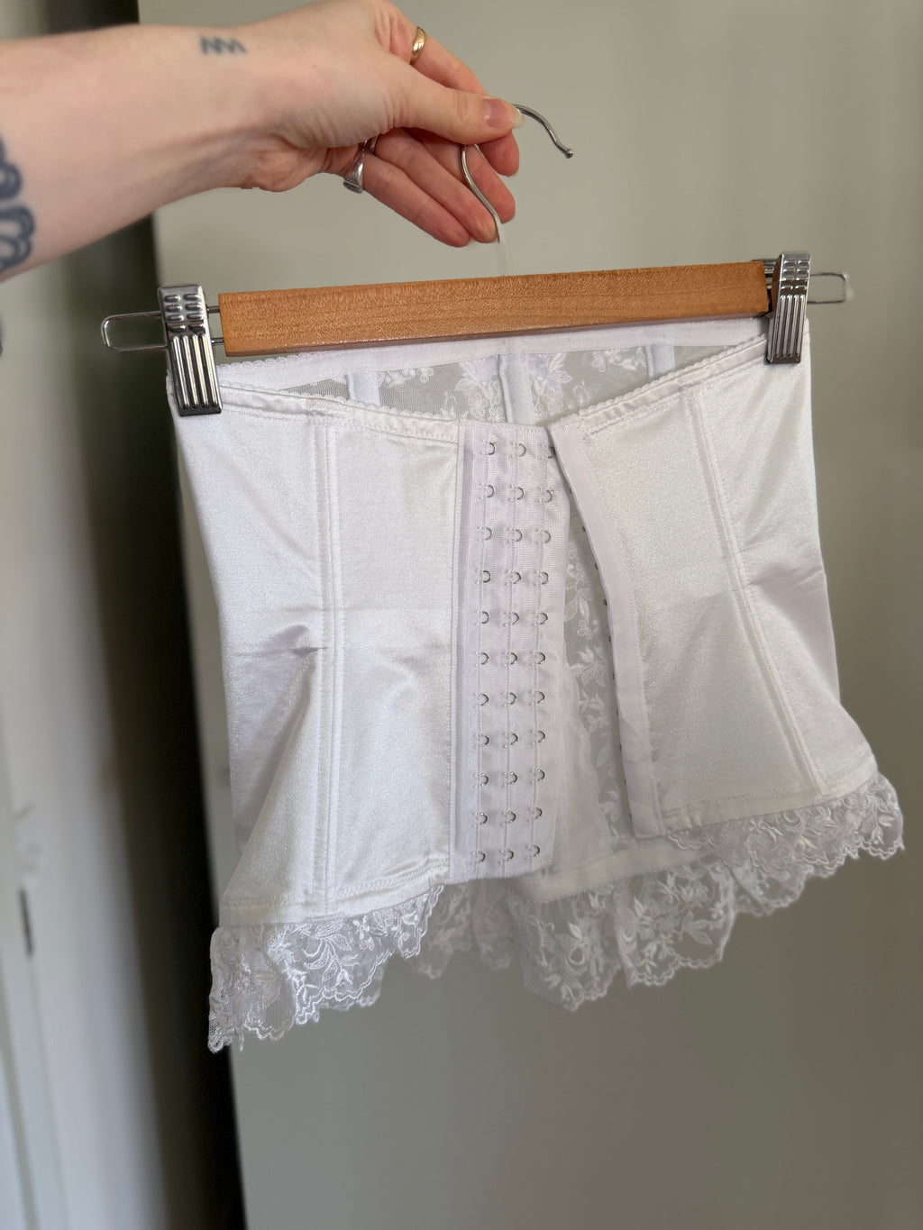 Lace Waist Cincher (XS–S)