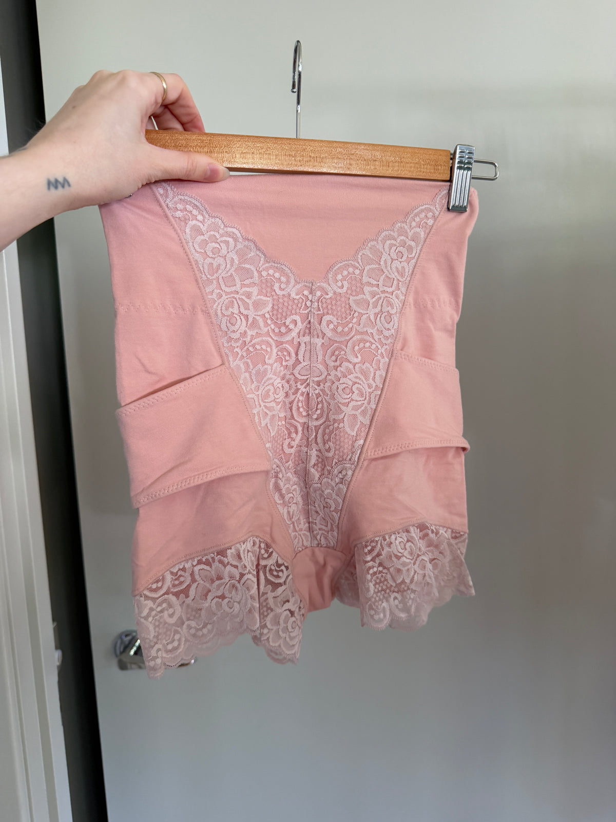 Pink Lace High Waist Shorts (XS–S)