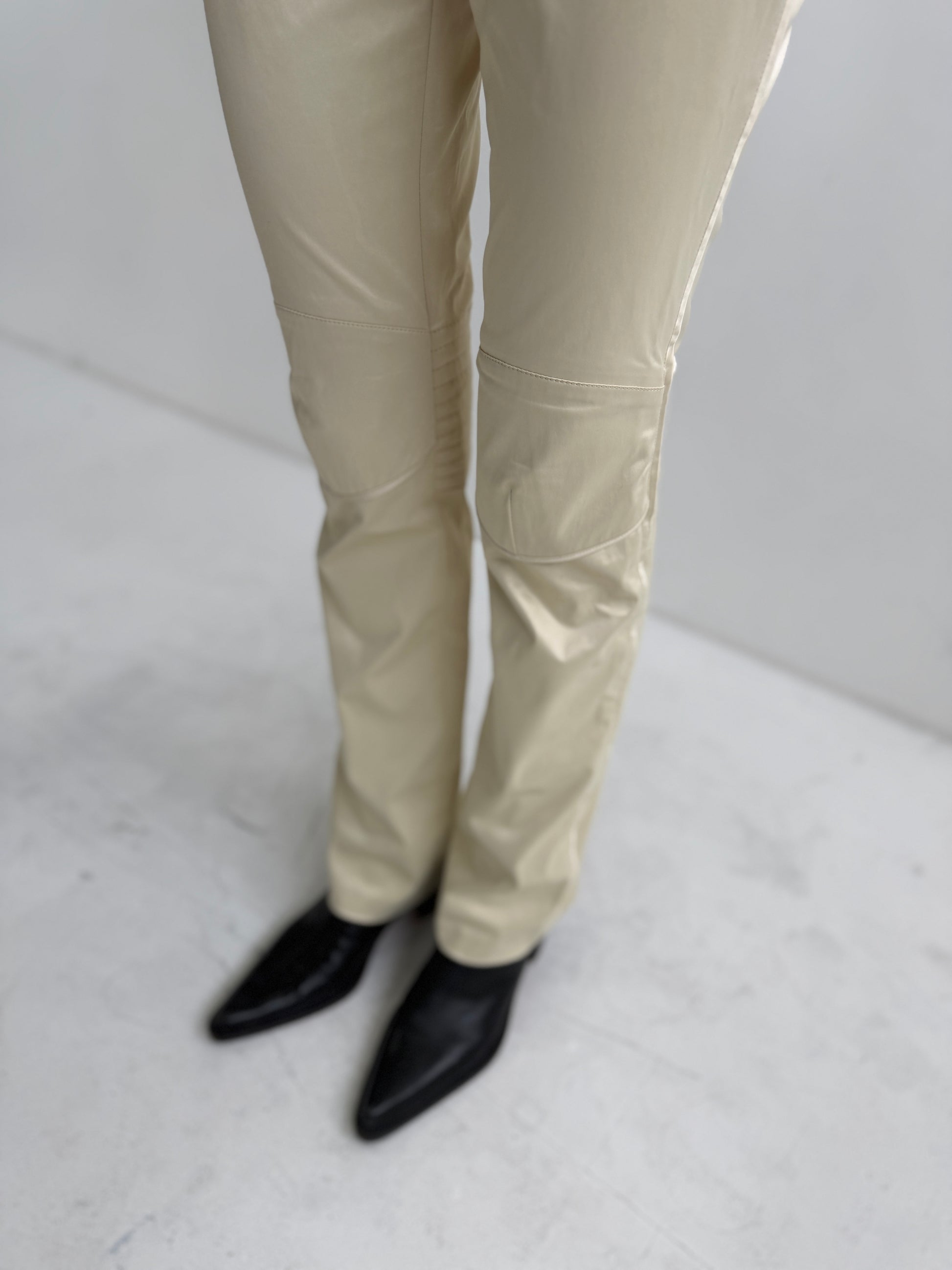 JPG Cream Moto Low Rise Pants (XS)