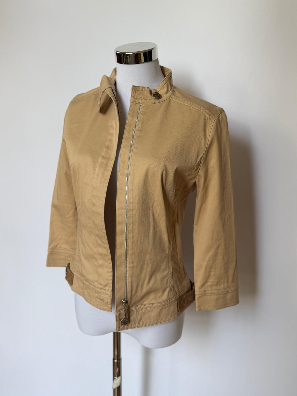 Vintage Beige Fitted Jacket (XS Petite)