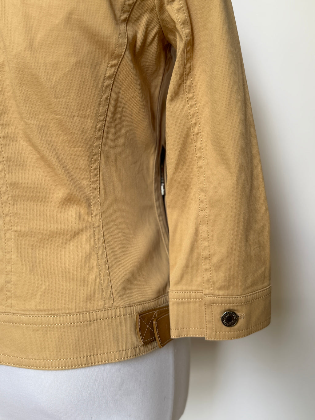Vintage Beige Fitted Jacket (XS Petite)