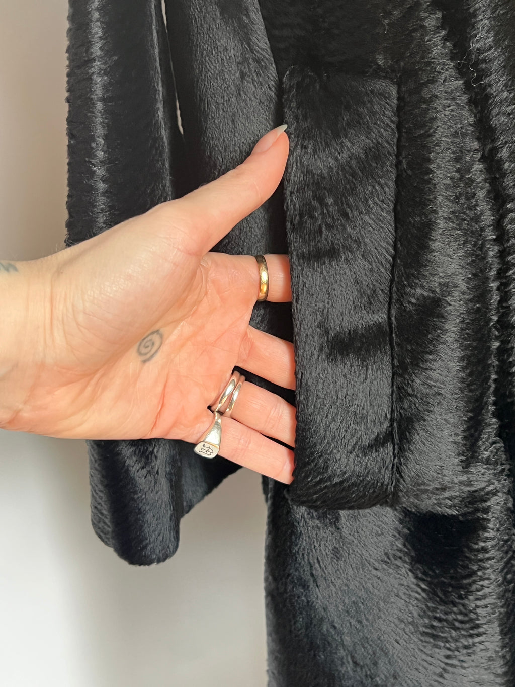 Viktor & Rolf Textured Velvet Long Coat (M)