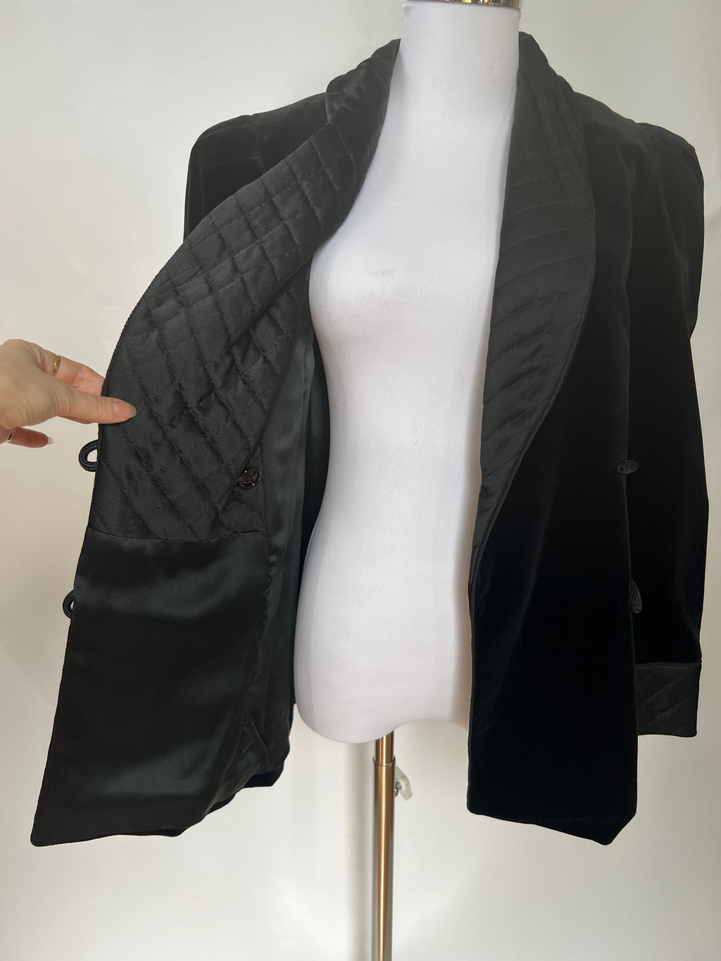 Vintage Velvet Smoking Jacket (XS/S)