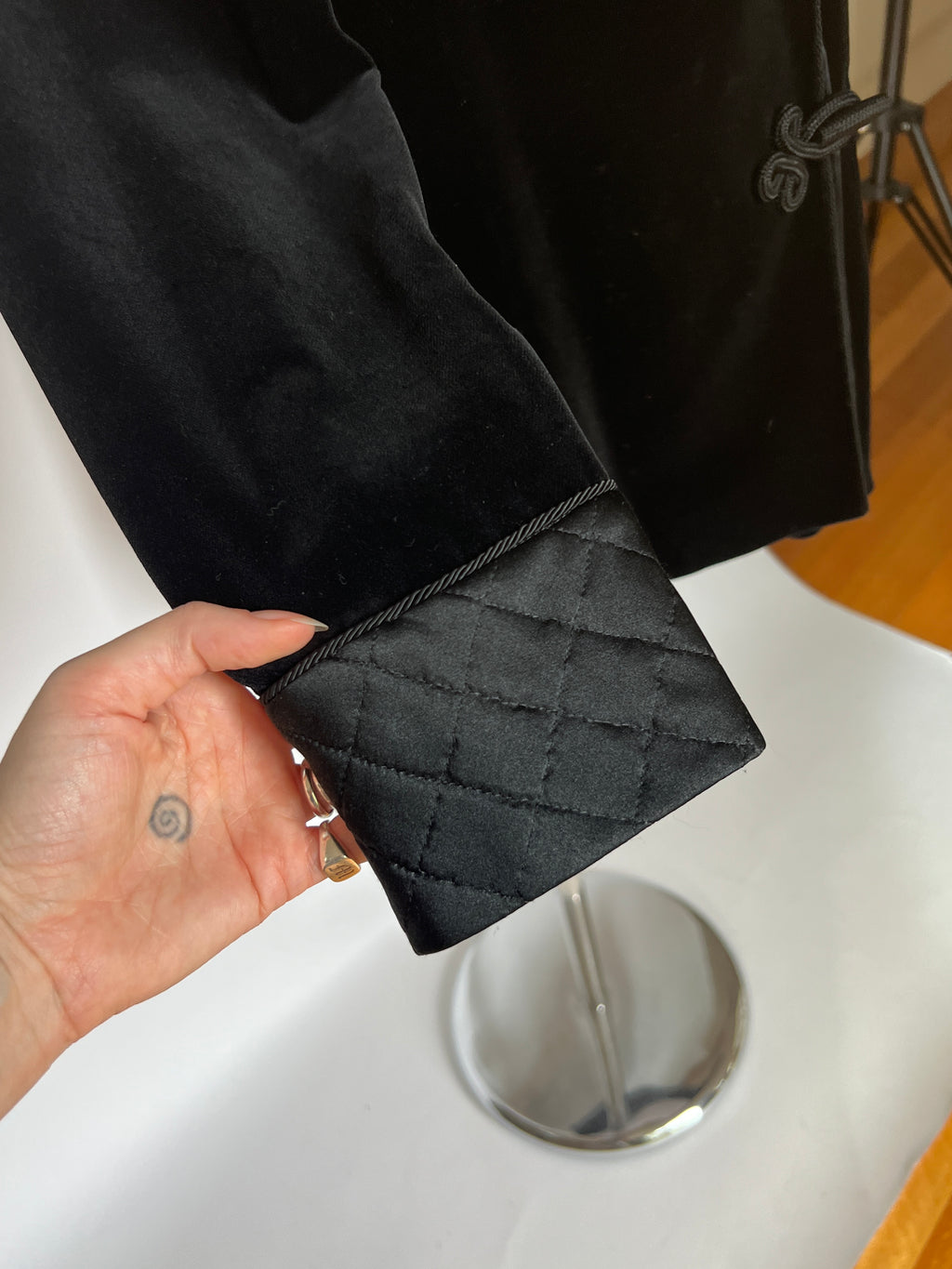 Vintage Velvet Smoking Jacket (XS/S)