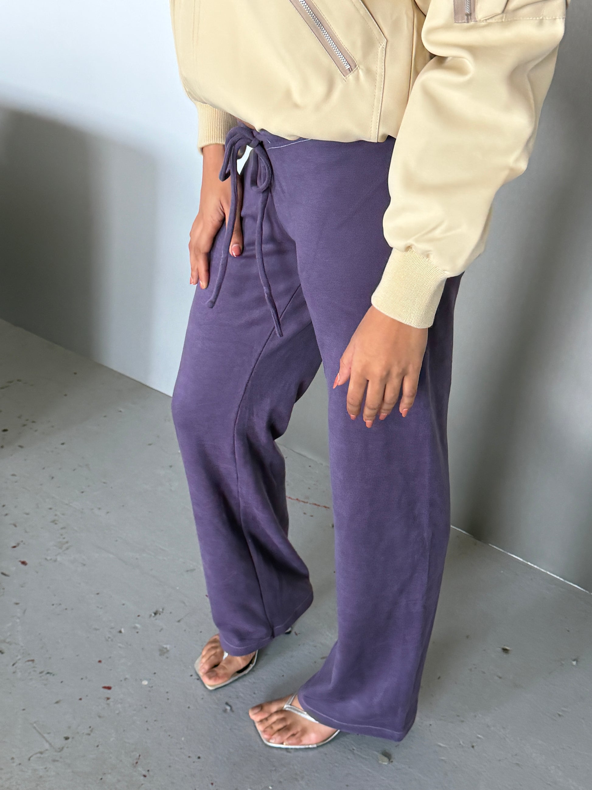Dusty Lounge Pants — Lavender