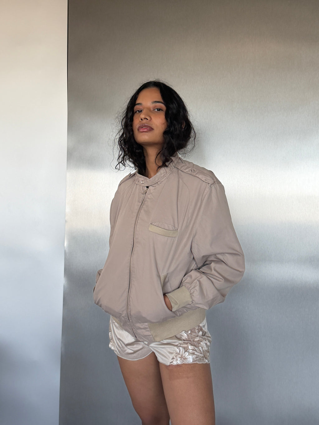 Vintage Beige Bomber Jacket (M)