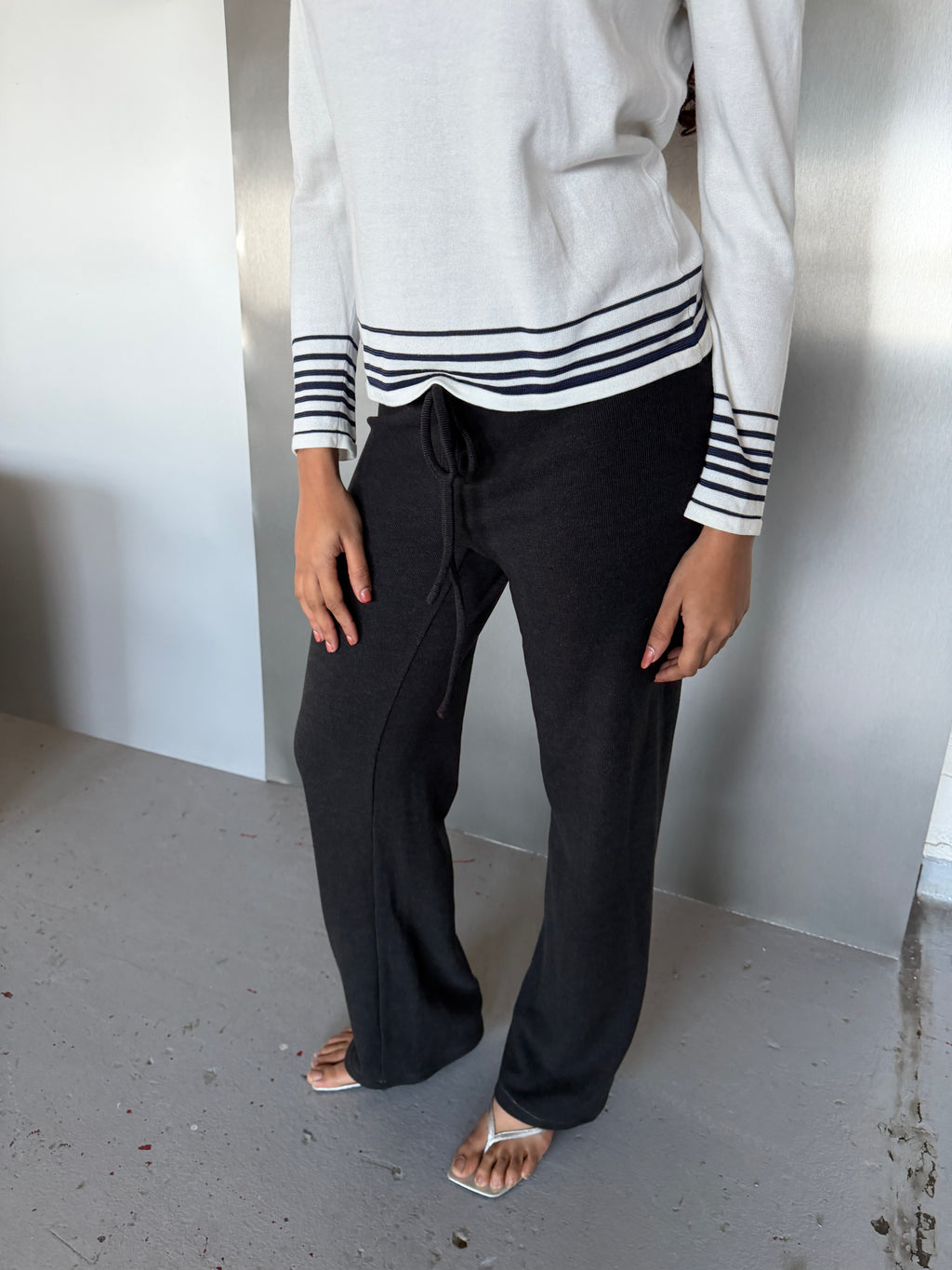 Dusty Lounge Pants — Charcoal